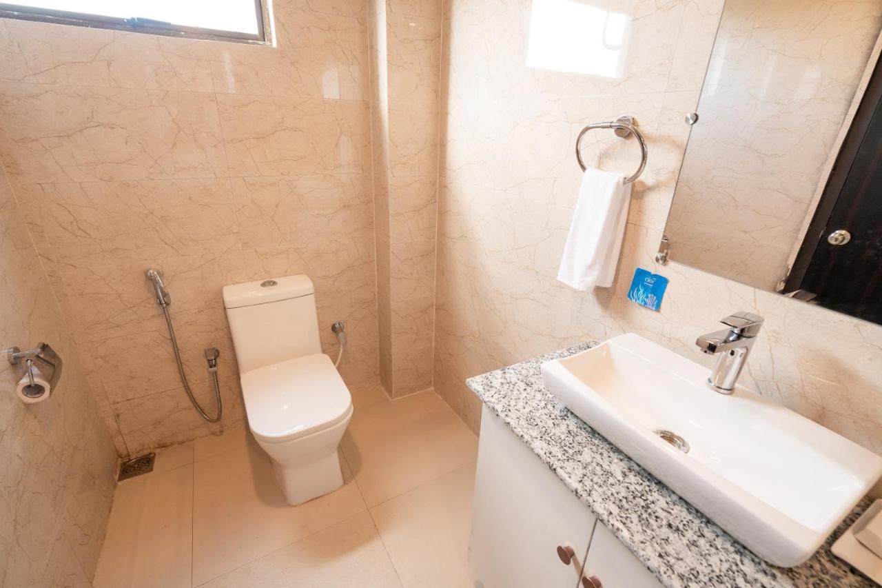 Royale Lalawi Hotel Āīzawl Екстериор снимка