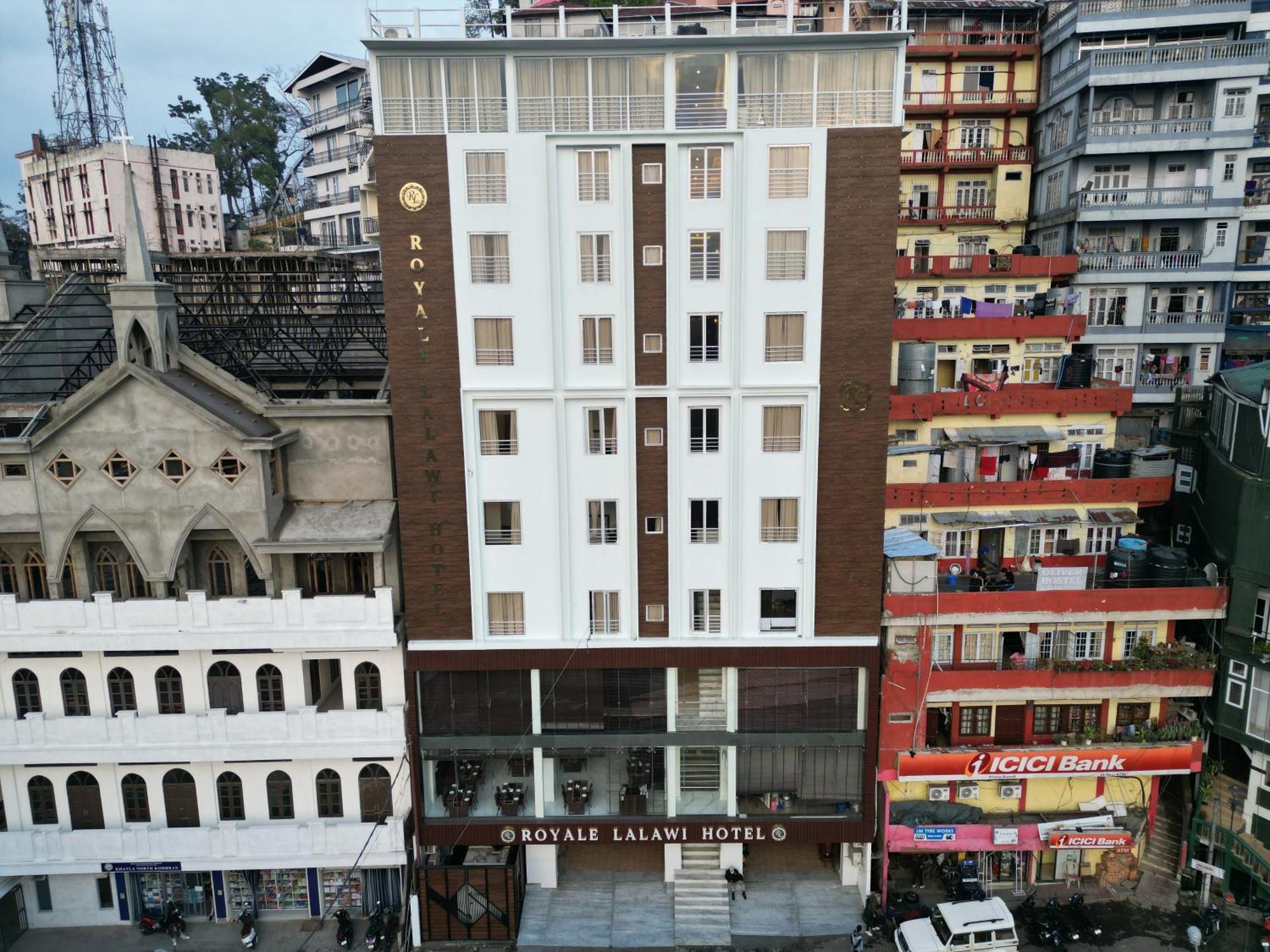 Royale Lalawi Hotel Āīzawl Екстериор снимка